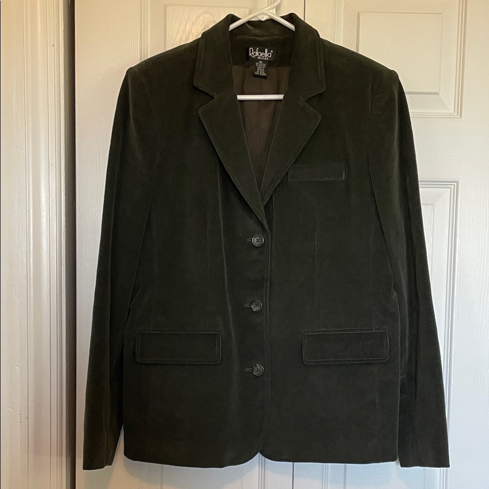 Women’s sz 14P Rafaella Olive Corduroy blazer 3 button close/3 button cuff